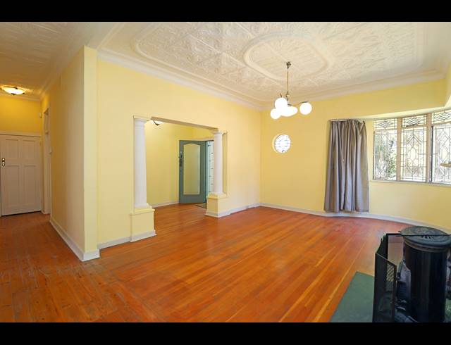 2 BEDROOM HOUSE FOR SALE IN AUCKLAND PARK